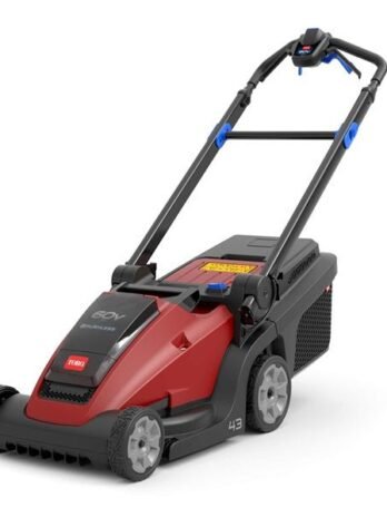 Toro Recycler Self-Propelled Cordless Lawn Mower 43cm