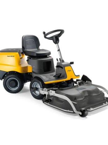 STIGA Park 300RC Petrol Front Mower